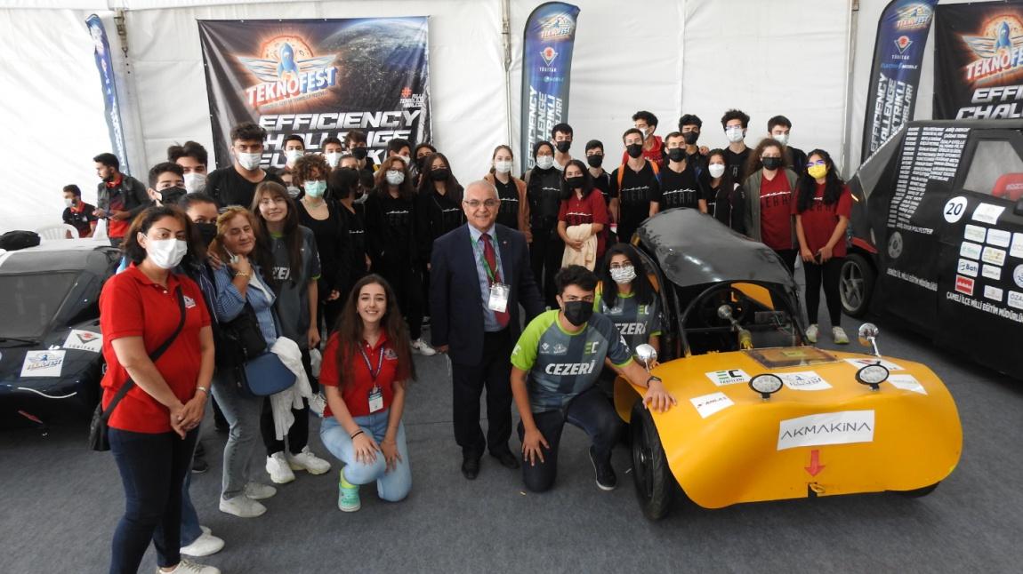  HEAAL TEKNOFEST 2021 Liseler arası Efficiency Challenge Elektrikli Araç Yarışmasında Piste Çıktı